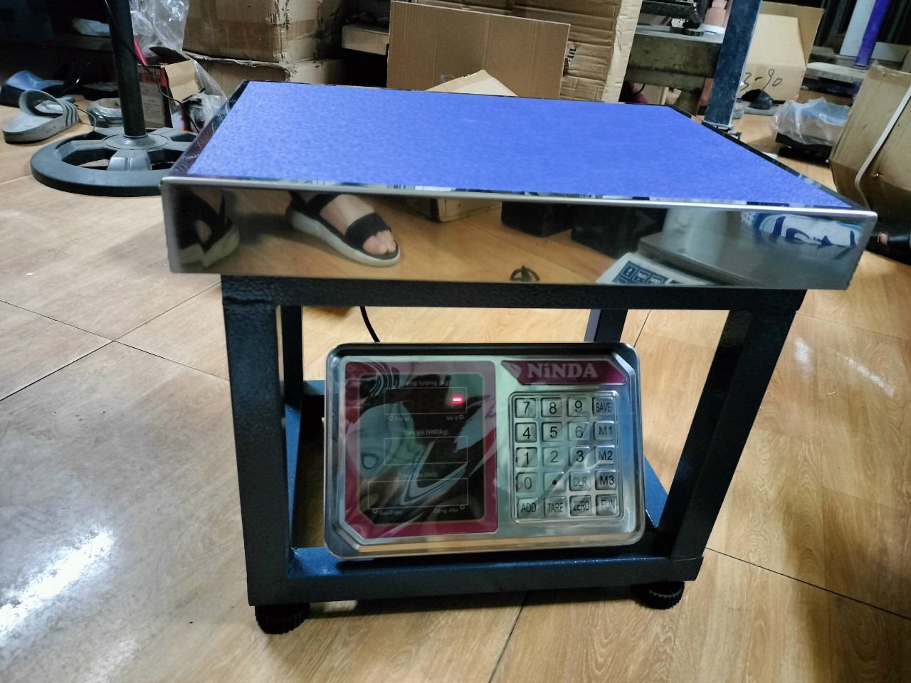 Cân ghế điện tử 300kg chính hãng, mua ở đâu?